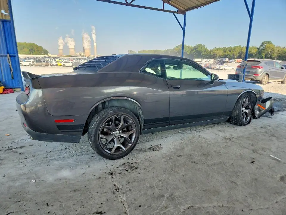 2017 DODGE CHALLENGER SXT  