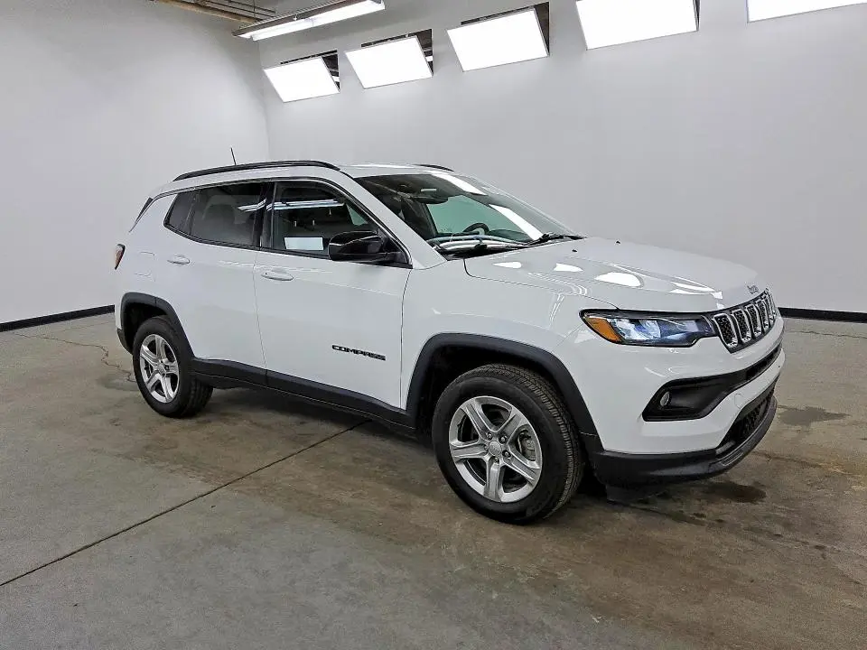 2023 JEEP COMPASS LATITUDE  