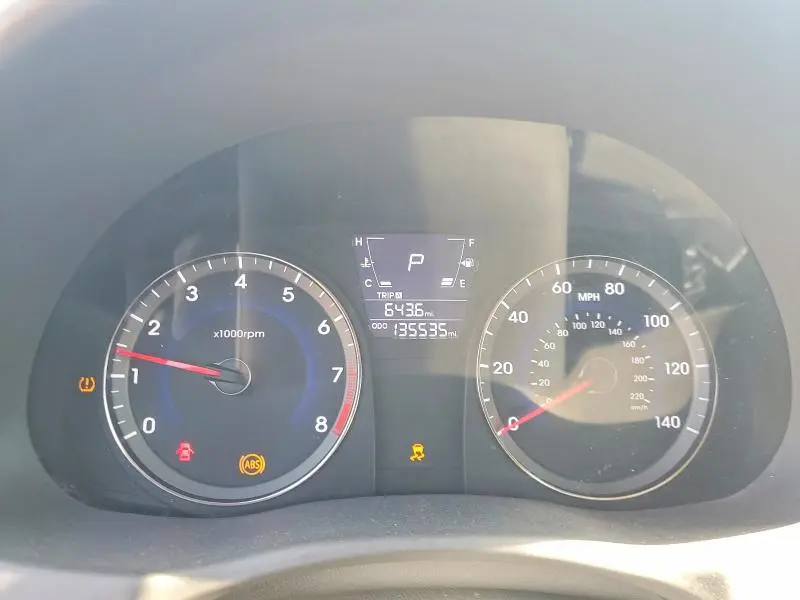 2012 HYUNDAI ACCENT GLS  