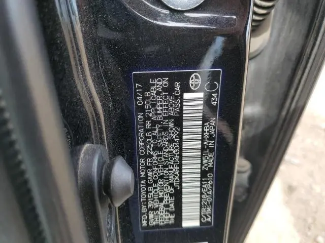 2017 TOYOTA PRIUS 