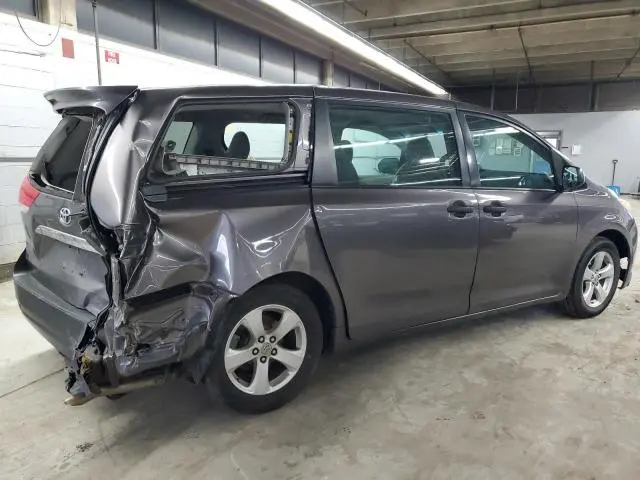 2013 TOYOTA SIENNA   