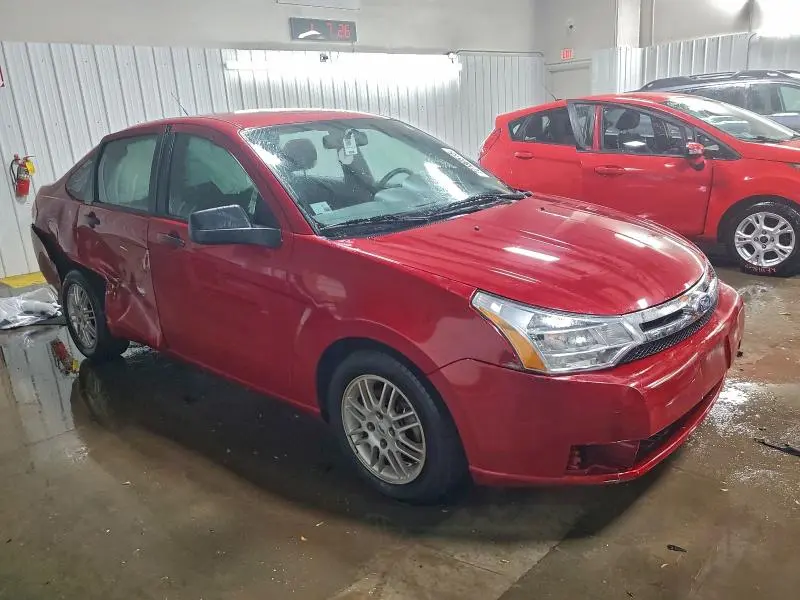 2010 FORD FOCUS SE  