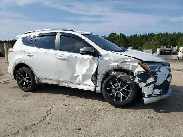 2016 TOYOTA RAV4 SE