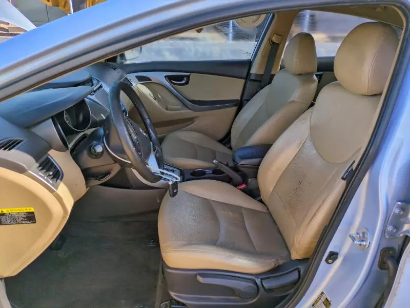 2011 HYUNDAI ELANTRA GLS  