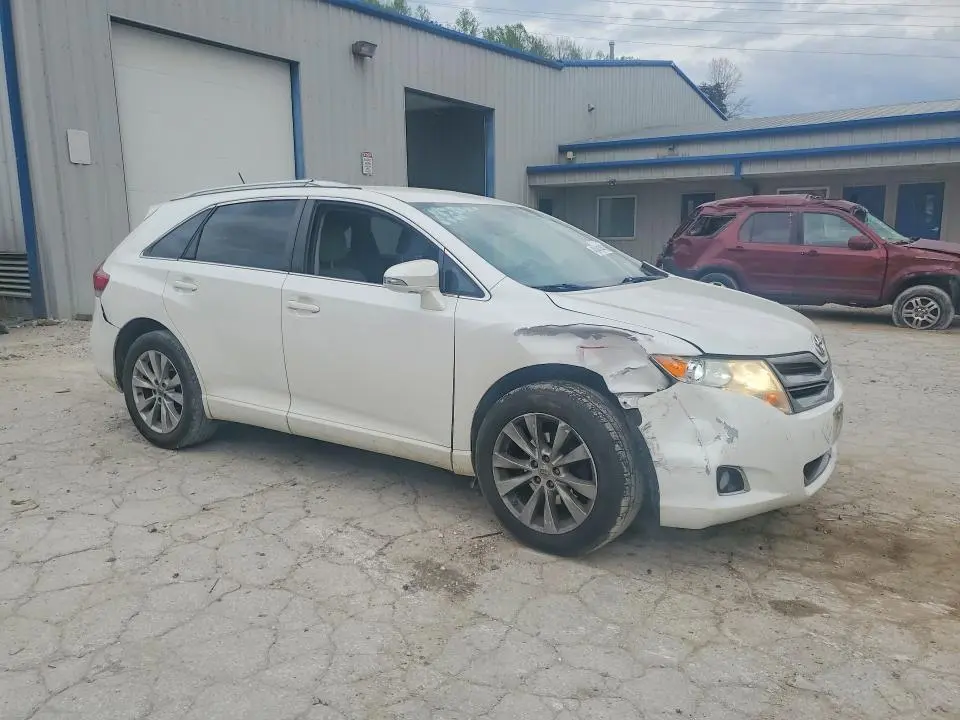 2014 TOYOTA VENZA LE  