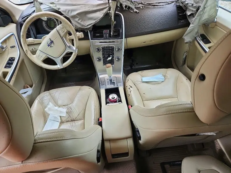 2012 VOLVO XC60 3.2  