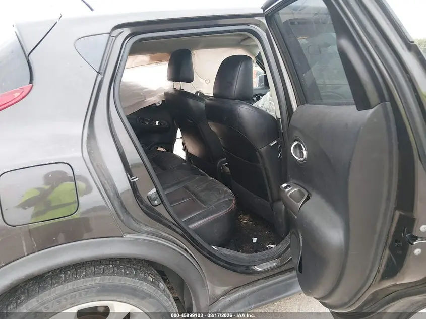 2013 NISSAN JUKE SL