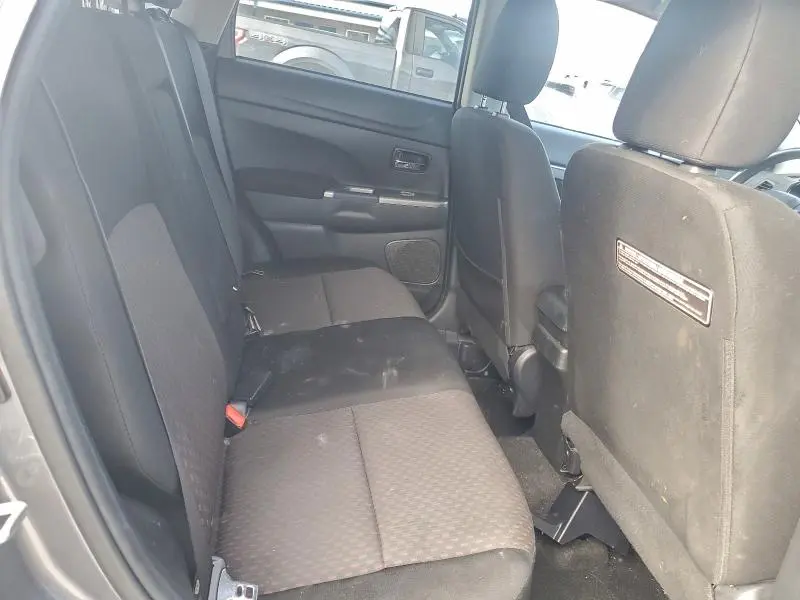 2018 MITSUBISHI OUTLANDER SPORT ES  