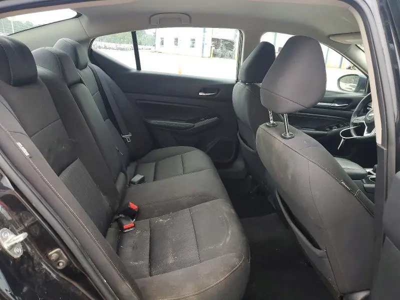2021 NISSAN ALTIMA SV  