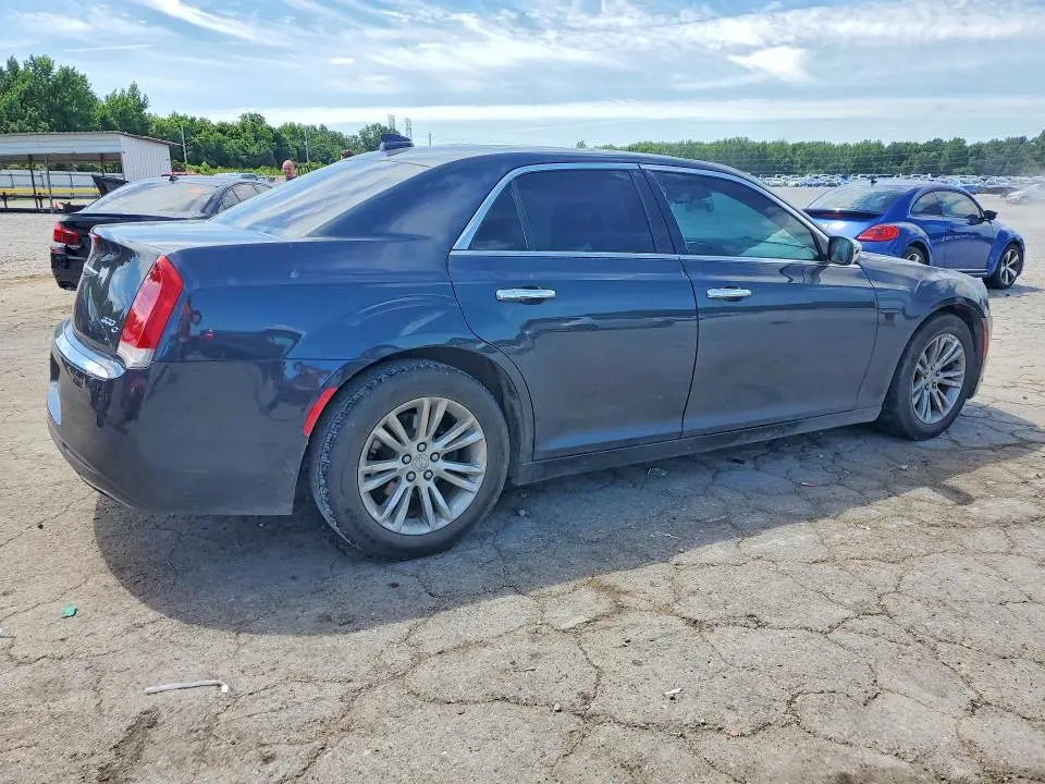 2017 CHRYSLER 300C   