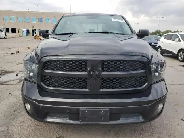2018 RAM 1500 SLT  