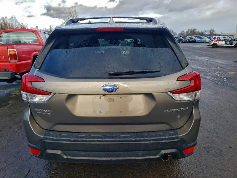 2021 SUBARU FORESTER LIMITED  