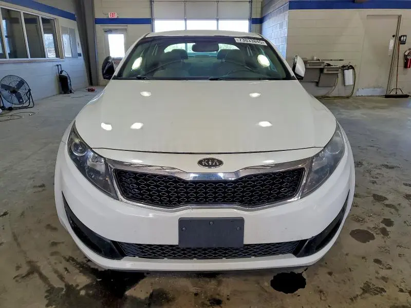 2011 KIA OPTIMA LX  