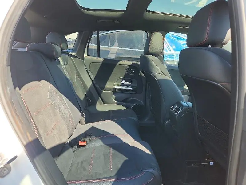 2024 MERCEDES-BENZ GLA 250  