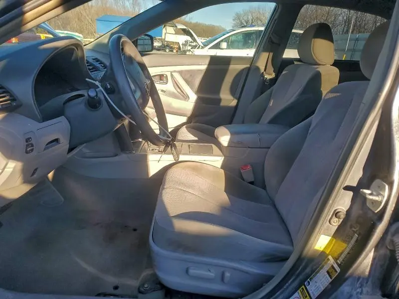 2011 TOYOTA CAMRY BASE  