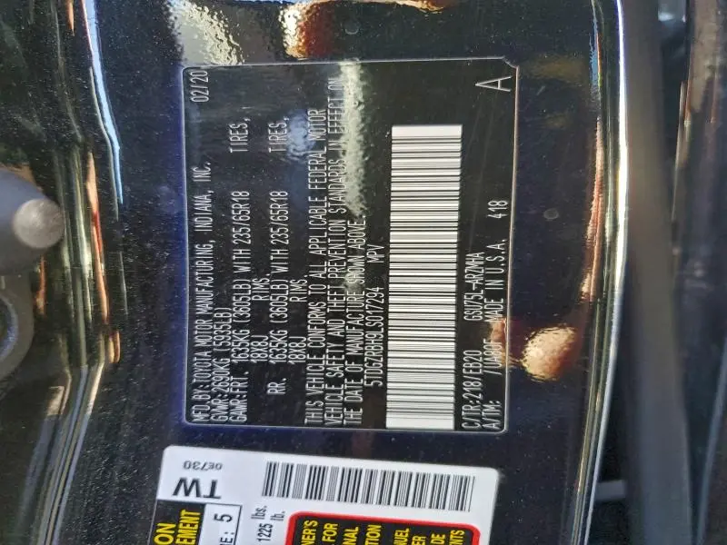 2020 TOYOTA HIGHLANDER XLE  