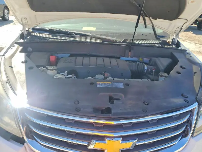 2016 CHEVROLET TRAVERSE LT  