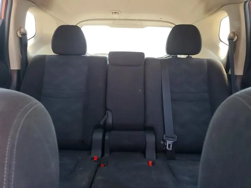 2015 NISSAN ROGUE SV  