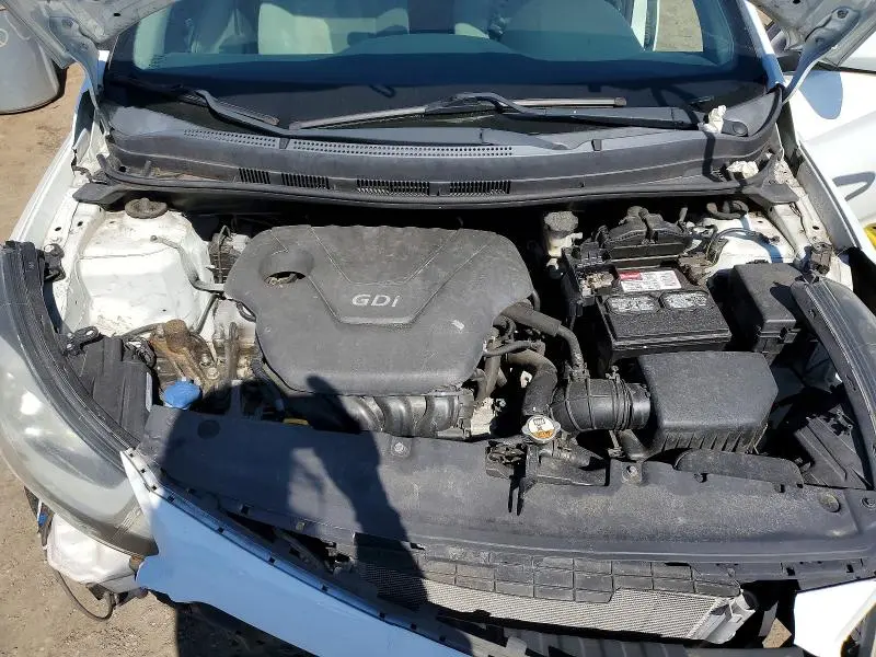 2013 HYUNDAI ACCENT GS  