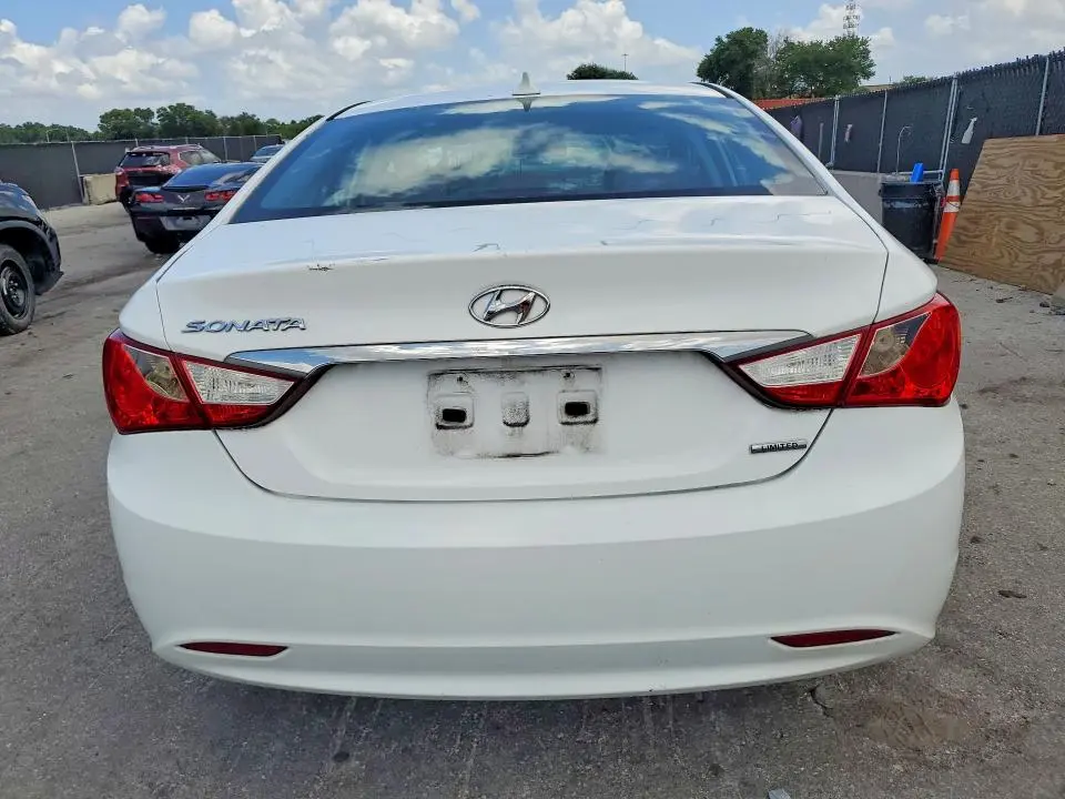 2013 HYUNDAI SONATA LIMITED  