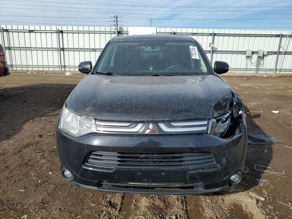 2014 MITSUBISHI OUTLANDER SE  