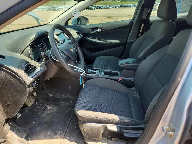 2017 CHEVROLET CRUZE LT  