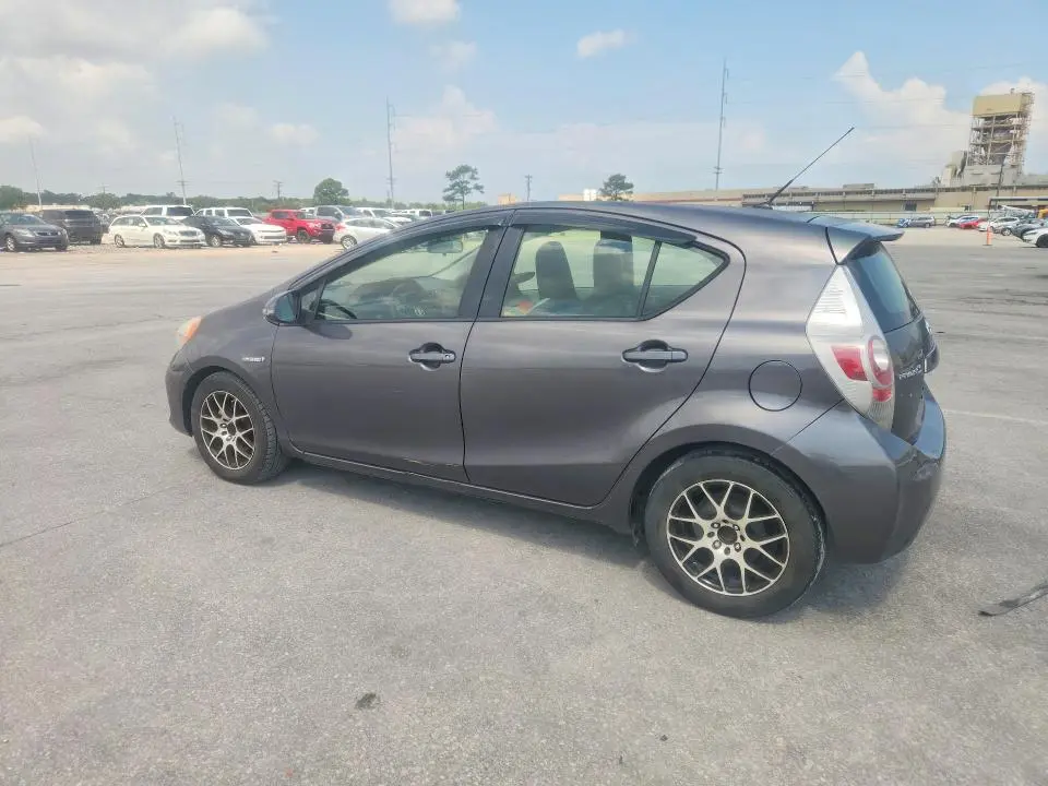 2012 TOYOTA PRIUS C ONE  