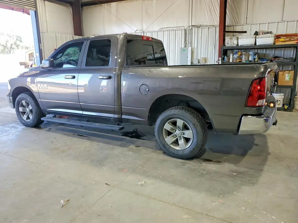 2014 RAM 1500 SLT  