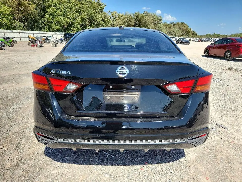 2019 NISSAN ALTIMA S  