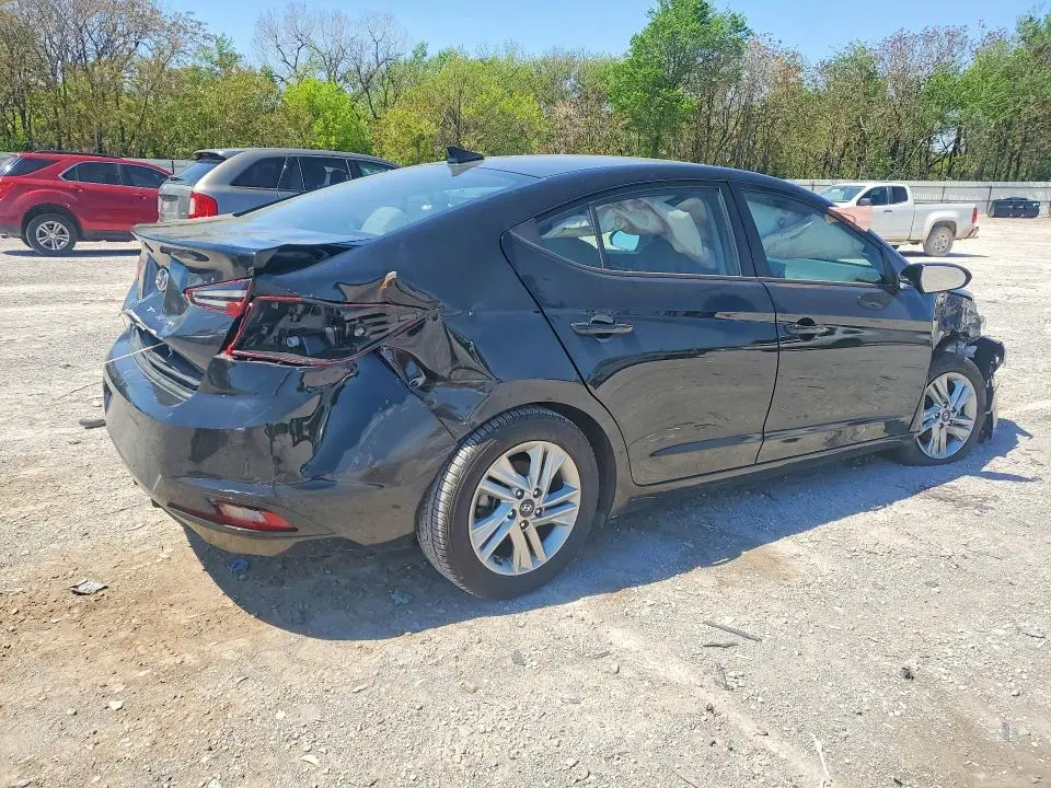 2020 HYUNDAI ELANTRA   