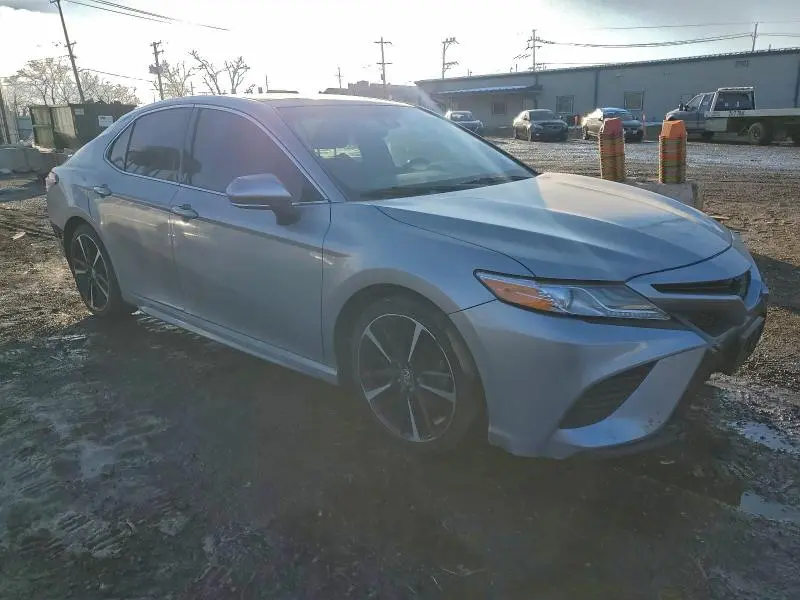 2020 TOYOTA CAMRY XSE  