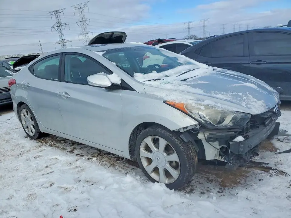 2013 HYUNDAI ELANTRA GLS  