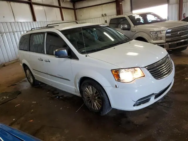 2016 CHRYSLER TOWN & COUNTRY LIMITED  