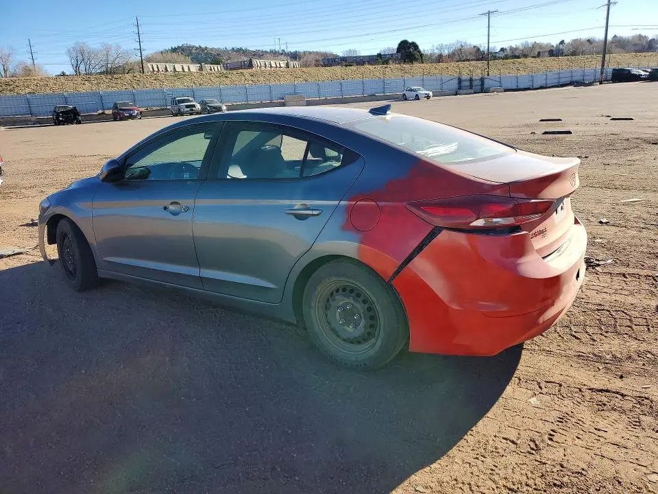 2017 HYUNDAI ELANTRA SE  