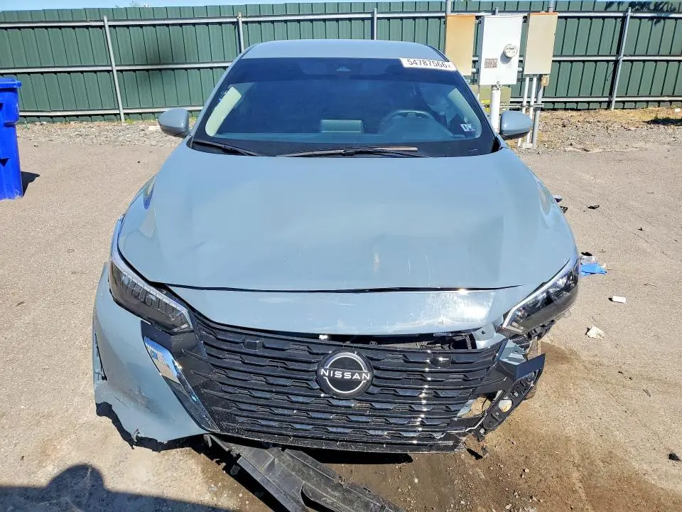 2025 NISSAN SENTRA SV  