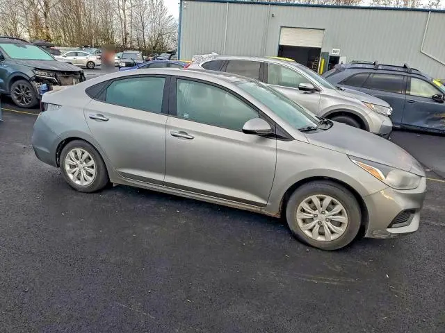 2021 HYUNDAI ACCENT SE  