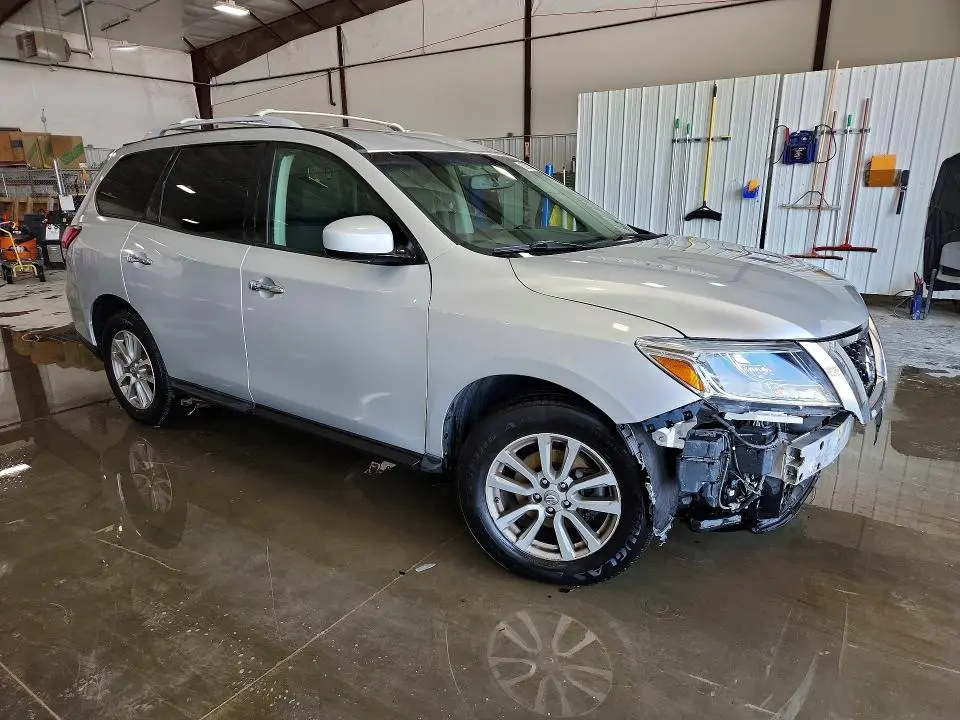 2015 NISSAN PATHFINDER SV  