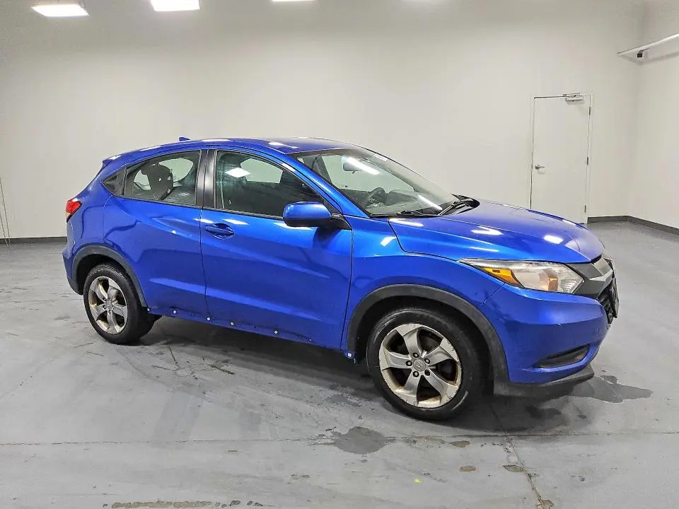 2018 HONDA HR-V LX  