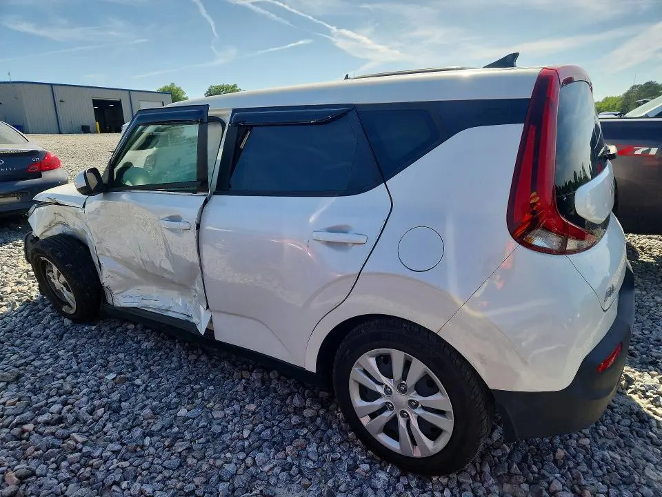 2022 KIA SOUL LX  
