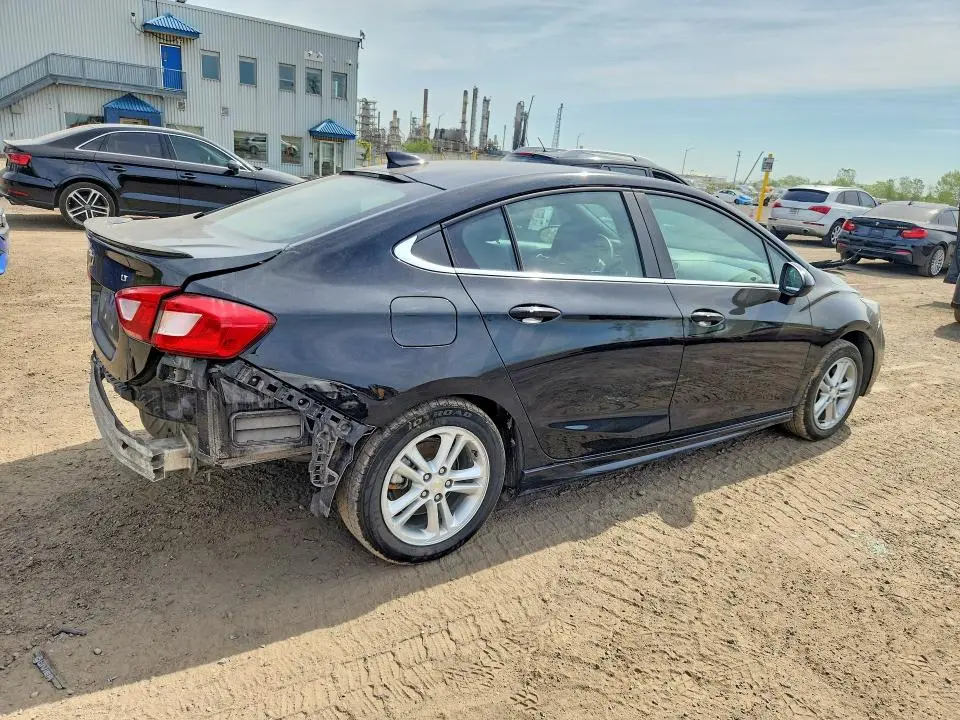2018 CHEVROLET CRUZE LT  