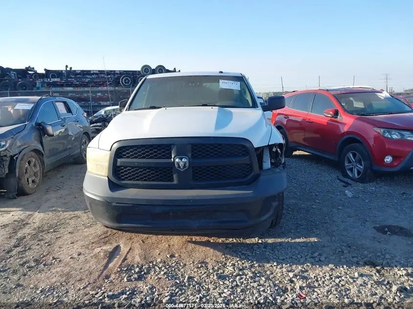 2018 RAM 1500 TRADESMAN  4X2 8' BOX