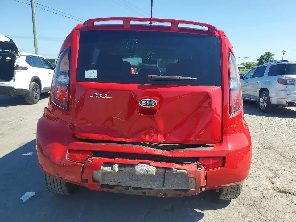 2011 KIA SOUL +  