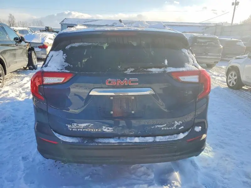 2022 GMC TERRAIN SLE  