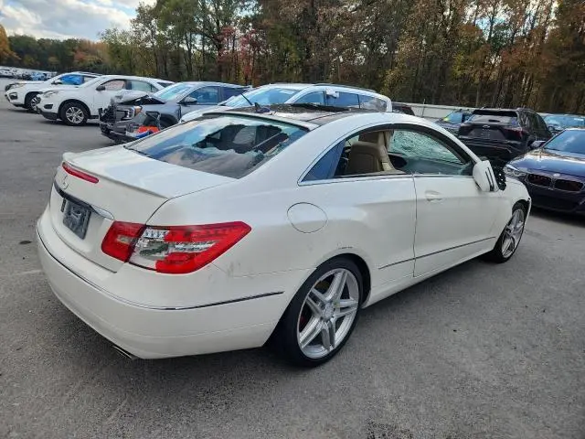 2011 MERCEDES-BENZ E 350  