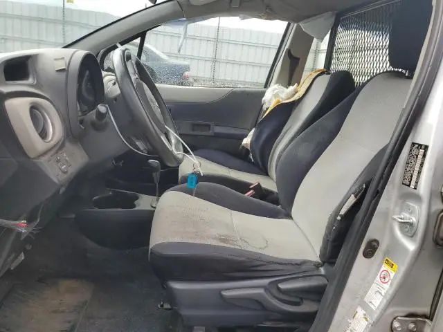 2013 TOYOTA YARIS