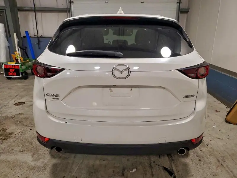 2017 MAZDA CX-5 TOURING  