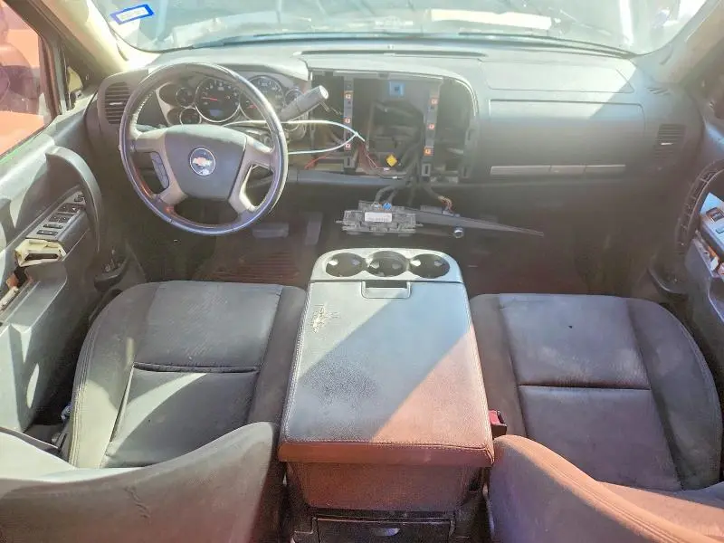 2011 CHEVROLET SILVERADO C1500 LT  