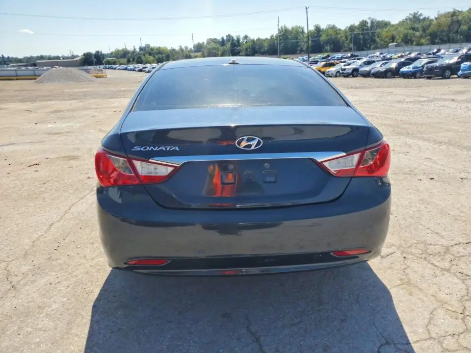 2013 HYUNDAI SONATA GLS  
