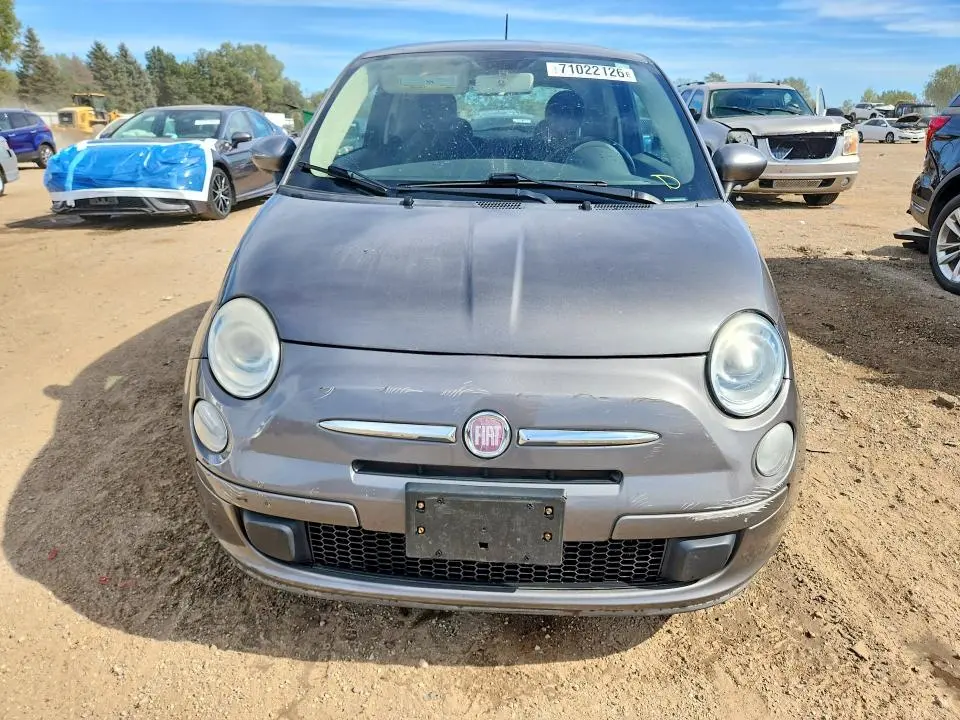 2013 FIAT 500 POP  