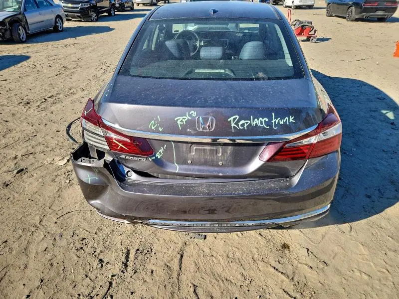 2017 HONDA ACCORD EX  